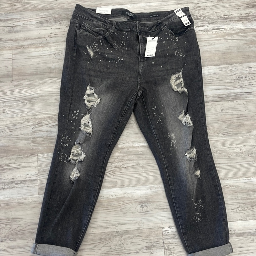 BNWT Judy Blue Boyfriend mid rise